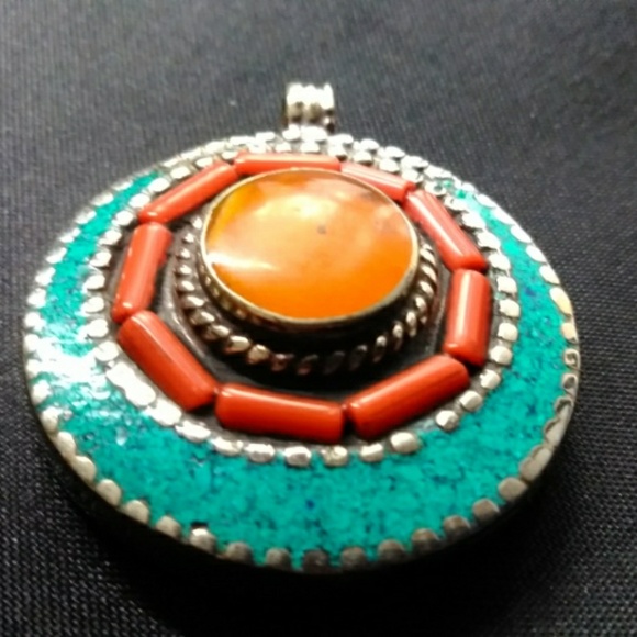 Jewelry - Tibetan Turquoise Pendant
